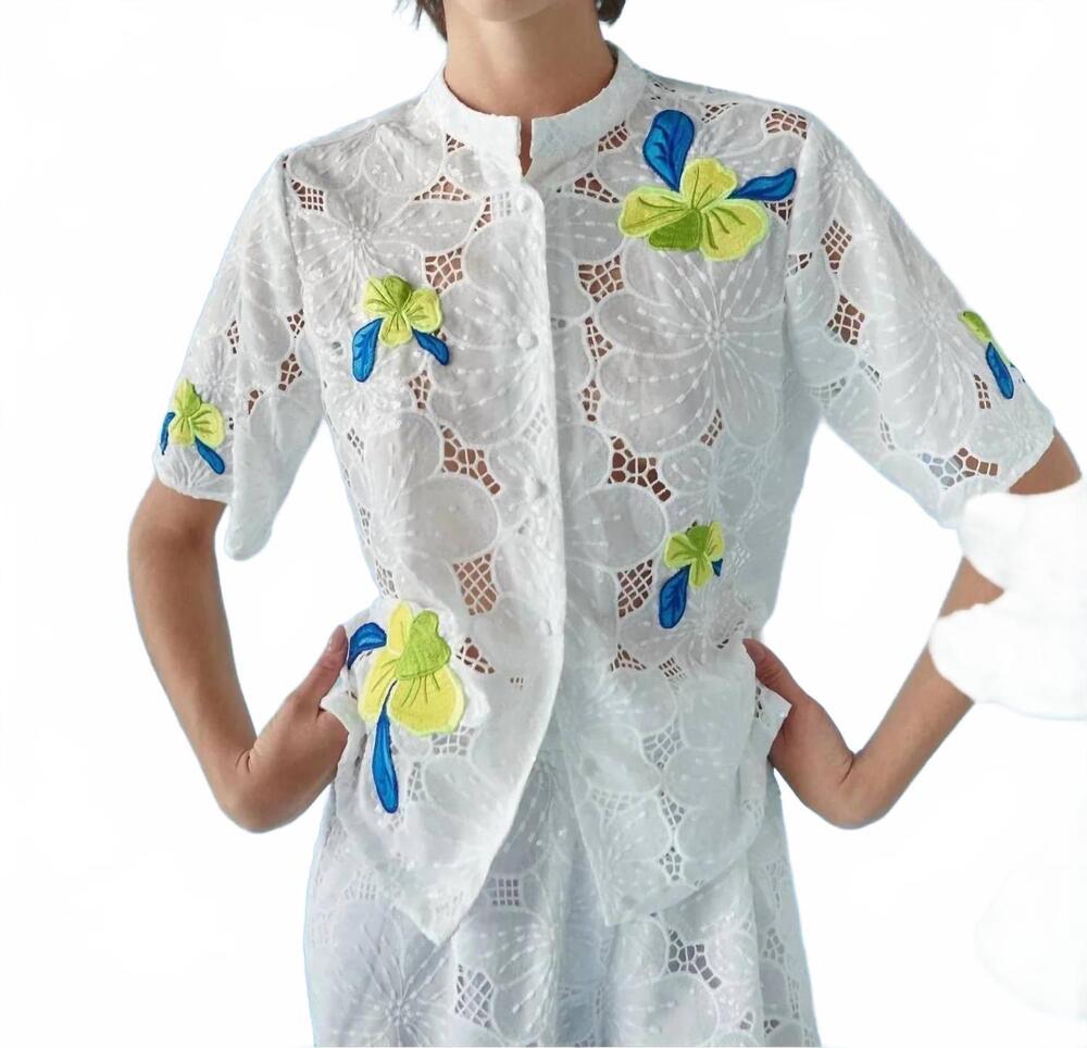NEW CELIA B durian top in white